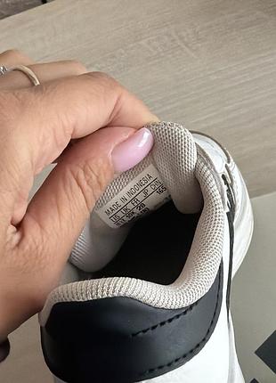 Кросівки adidas 6