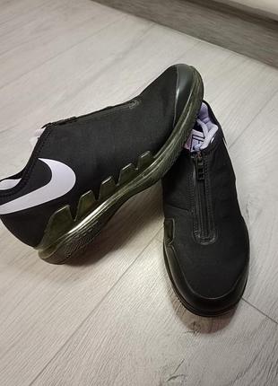 Кроссовки nike 4