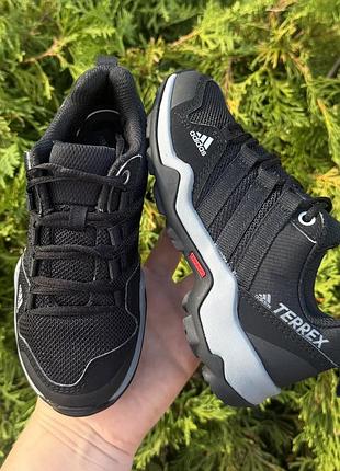 Кросівки adidas terrex, 28,5р(18см)