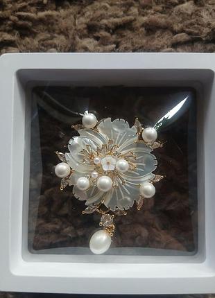 Новая элитная брошь hormtn jewelry (натуральные жемчуги). полный люкс-комплект!