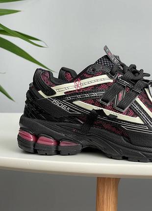New balance black dragon berry 5