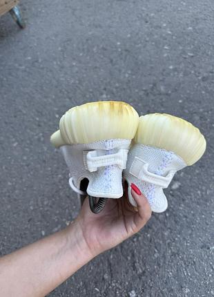 Adidas yeezy boost кроссовки оригинал 38 размер 5