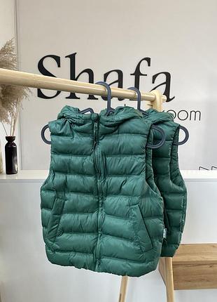 Ноаа жилетка на хлопчика zara