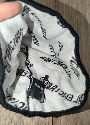 Шапка balenciaga 4