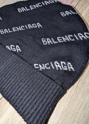 Шапка balenciaga 2