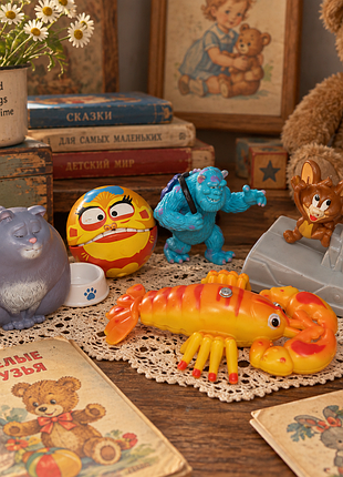Игрушки пластиковые набор 5 штук+подарок