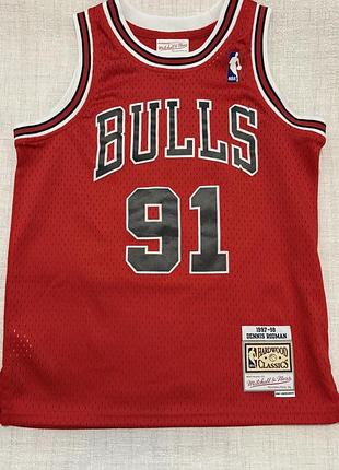 Баскетбольна майка mitchell & ness команди chicago bulls із номером 91 та ім'ям денніса родмана