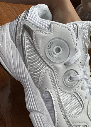 Adidas aster кросівки 5