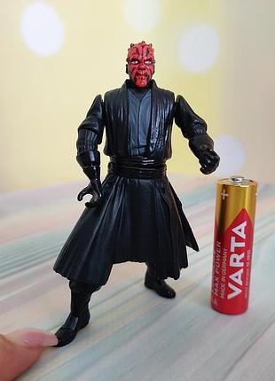 Винтажная экшн-фигурка дарта мола (darth maul) из фильма «звездные войны: эпизод i — скрытая угроза»