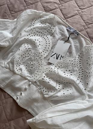 Біла укорочена блуза zara, s 3