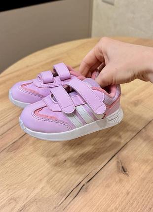 Кроссовки adidas розовые 23р