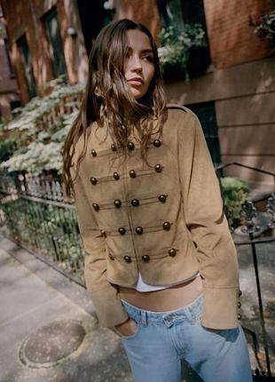 Куртка жіноча бежева zara new