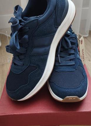 Кроссовки levi's36р для мальчика