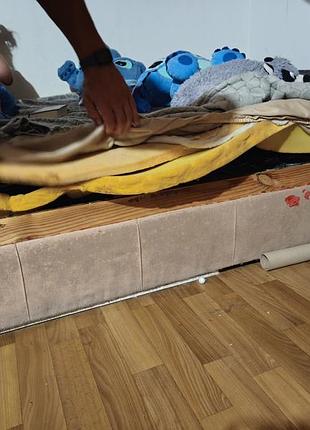 Віддам безкоштовно ліжко двоспальне
