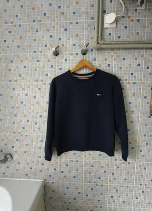 Свитшот tommy hilfiger.