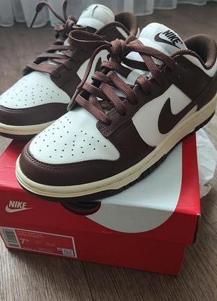 Кроссовки nike
