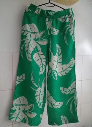 Легкие брюки