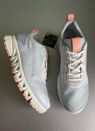 Кросівки ecco multi-vent gore-tex 39 р