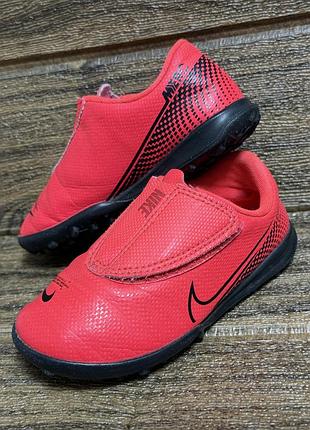 Детские футбольные бутсы сороконожки на липучке nike jr mercurial vapor 13 tf размер 25 (15.5 см стелька) профессиональная футбольная обувь футбол сок