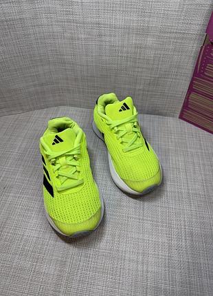 Оригінальні кросівки дитячі adidas 8