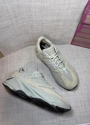 Adidas yeezy boost 700 salt eg7487