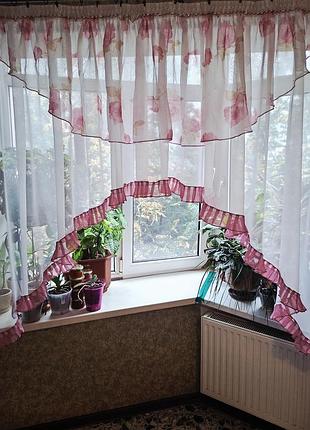 Тюль-арка з трояндами для кухні, балкона або лоджії/штора арка з оборкою