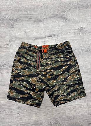Шорти чоловічі superdry tiger sprite камуфляжні шорти