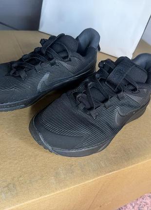 Кросівки nike 35 розмір 4