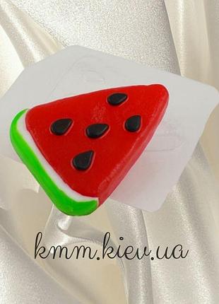 Пластикова форма шматок кавуна