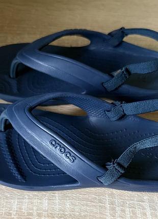 Детские вьетнамки crocs 2