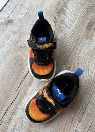 Hot wheels puma кросівки на малюка