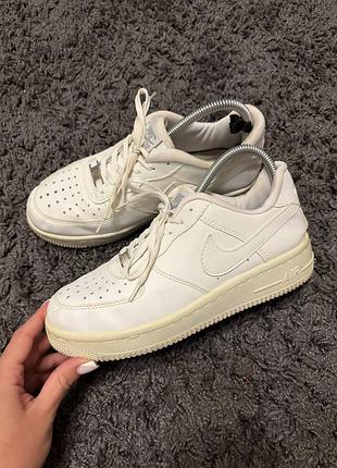 Кросівки nike air force 1 '07 low triple white