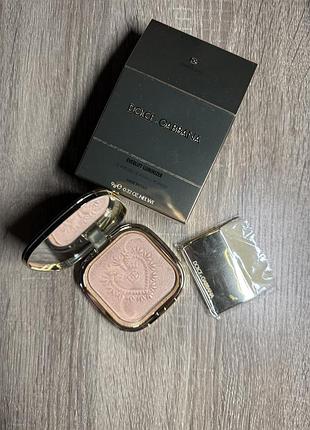 Хайлайтер dolce & gabbana universal light