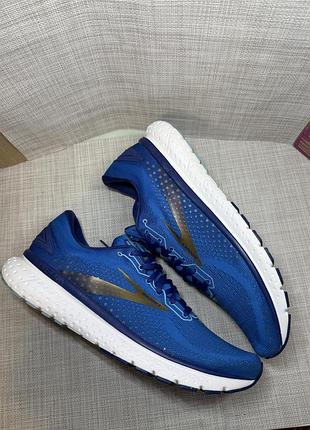 Оригинальные кроссовки brooks 6