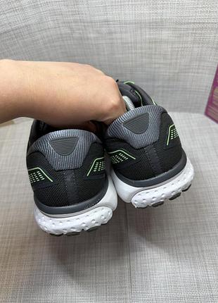 Оригинальные кроссовки brooks 5