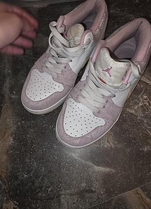 Кроссовки nike jordan, оригинал 37 р 4