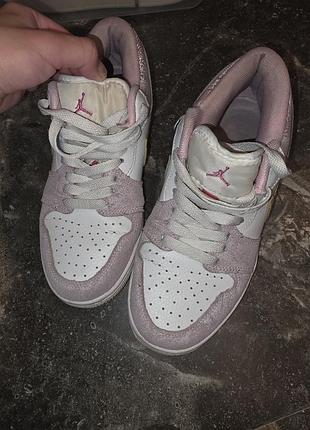 Кроссовки nike jordan, оригинал 37 р 6