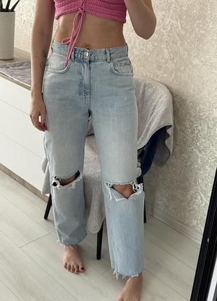 Жіночі блакитні рвані джинси gina tricot, high waist, розмір 38, 100% бавовна, з бахромою, висока посадка, прорізи на колінах, прямі широкі, стильні