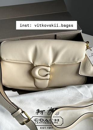 Сумочка pillow tabby 26 leather shoulder bag cream 💝