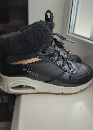 Чоботи для дівчинки skechers зимові чорні, розмір 35/36, довжина 22,5 см