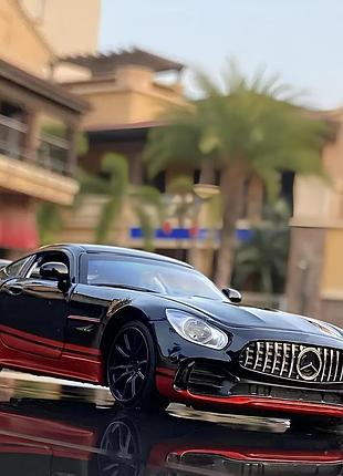 Модель автомобиля mercedes maisto amg gt уменьшена 1:32 с светящимися фарами и звуковыми эффектами мотора