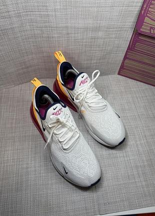 Оригінальні кросівки nike 270 7