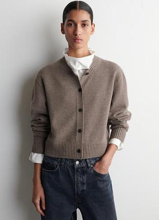 Женский кардиган cos merino wool cardigan из мериносовой шерсти