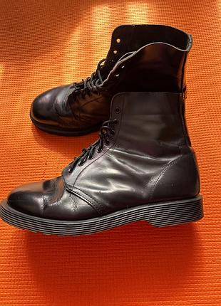 Черевики dr.martens розмір 41 жіночі