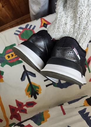 Кросівки adidas чорні 5