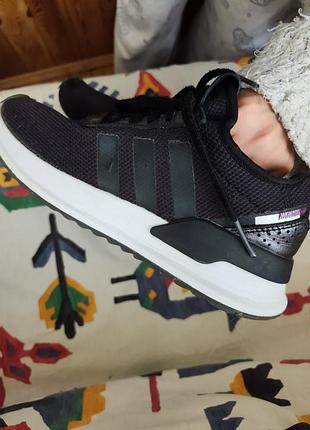 Кросівки adidas чорні 7