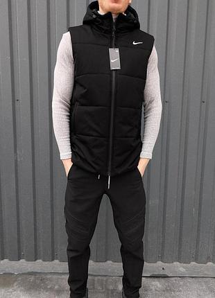 Топ чоловіча жилетка nike чорна (капюшон)