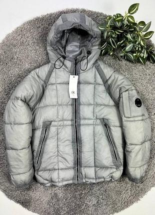 Пуховик c.p. company / куртка мужская cp company / зимний пуховик с линзой / серый пуховик cp company / куртка сипи компани