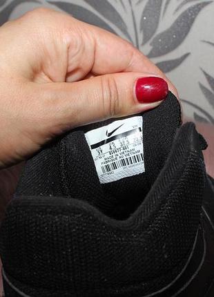 Nike ботінки 23.5 см устілка 3