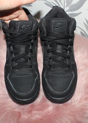 Nike ботінки 23.5 см устілка 5
